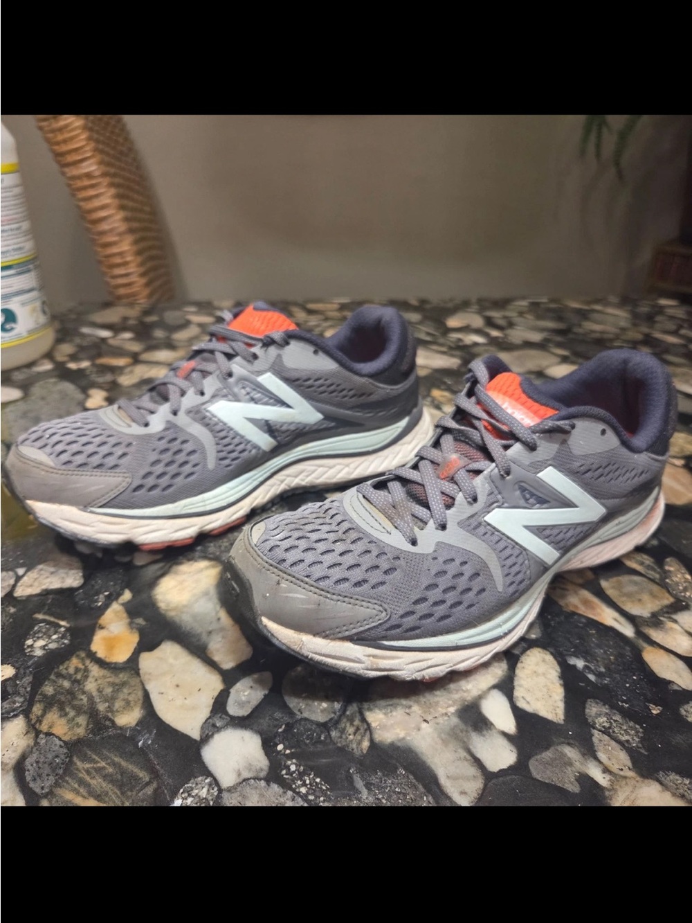 New Balance 880v6 Women Gray Orange Running Shoes Sneakers Size 10 W880GB6 - Picture 2 of 9